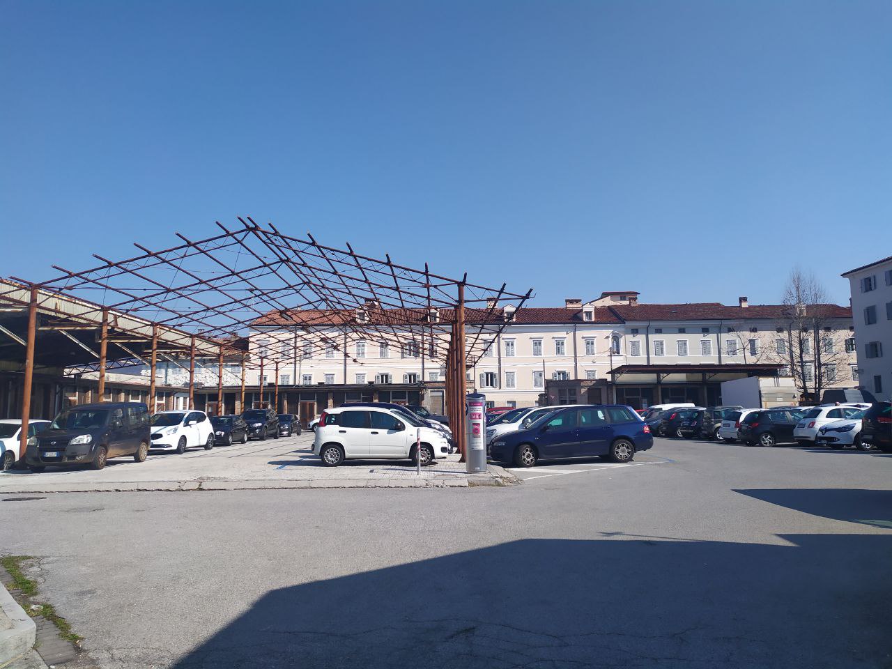 Copertina per Gentile punta il dito in contro le nuove opere pubbliche a Gorizia, scontro nella maggioranza